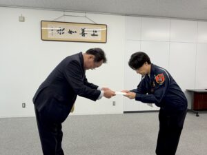 災害見舞金の贈呈