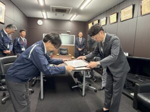 感謝状の贈呈
